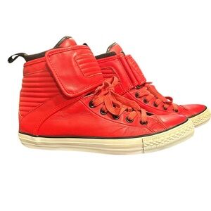Converse CT Hydro Mid Red Black Leather High
Top Sneakers Unisex M8 W10